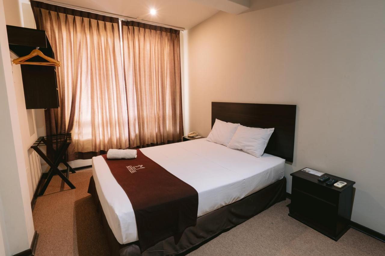 Lm Hoteles ピウラ エクステリア 写真
